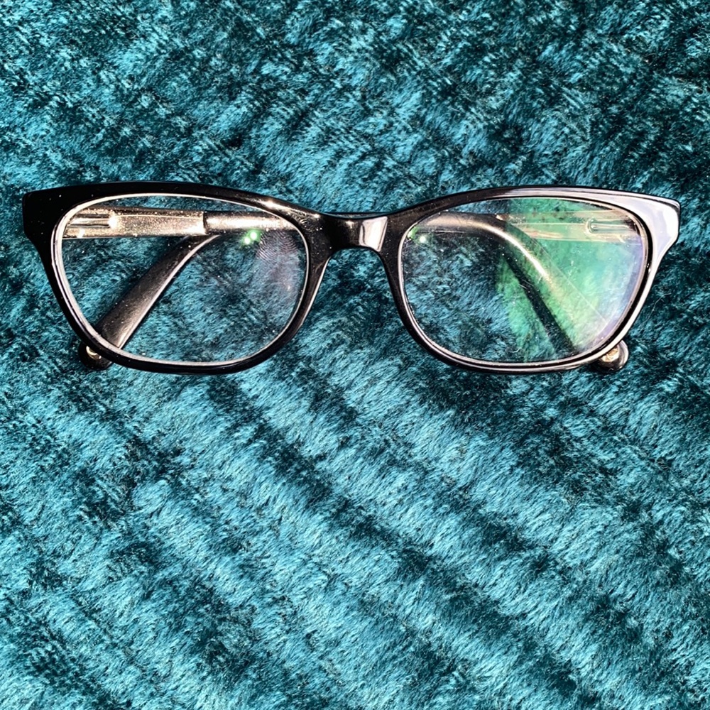 Nine West frames